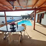 Villa Volkkanrentals Baljat *